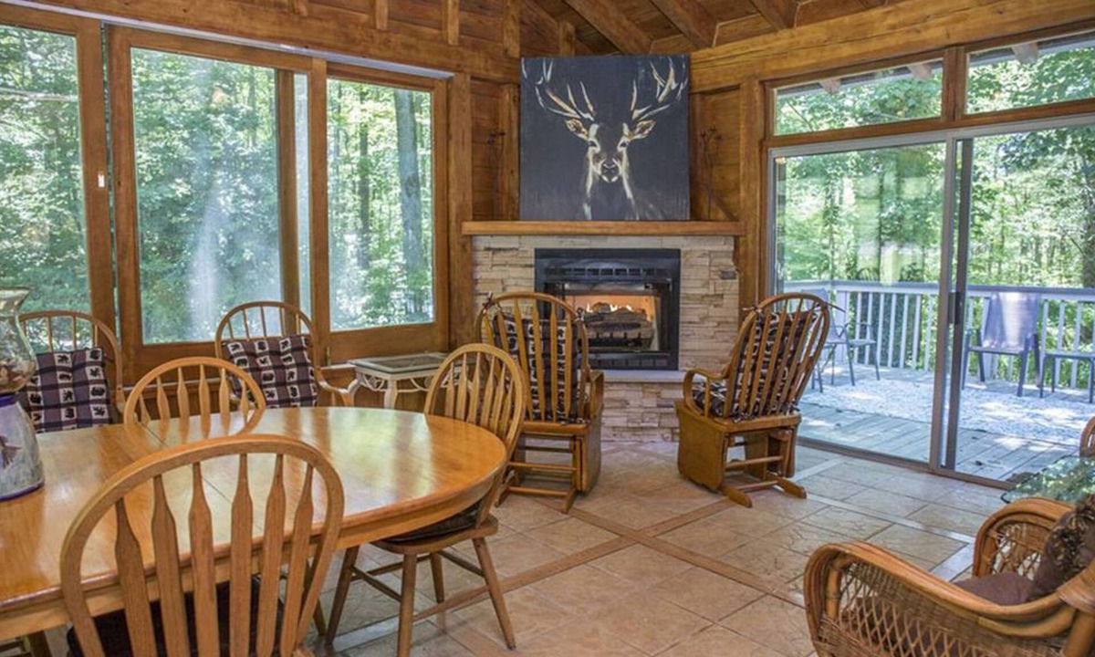 Sapphire Cabin | Brook Trout Inn
