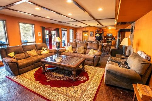 Mount Judea House | Buffalo River Misty Creek Lodge