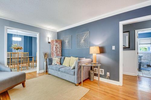 East Side House | Cades Cozy Cottage