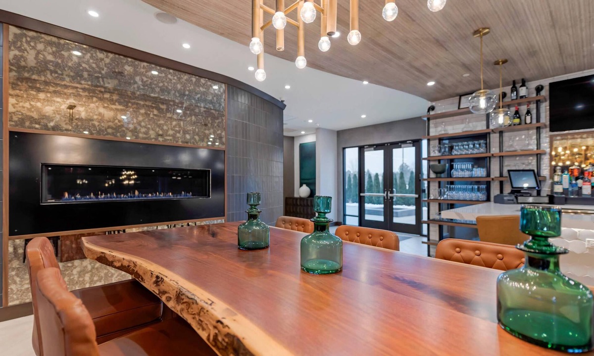 Shelby Township Hotel | Cambria Hotel Shelby Township - Detroit Utica