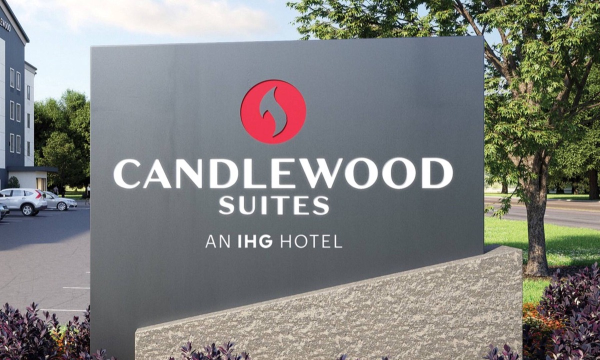 St. Charles Hotel | Candlewood Suites St Louis St Charles by IHG