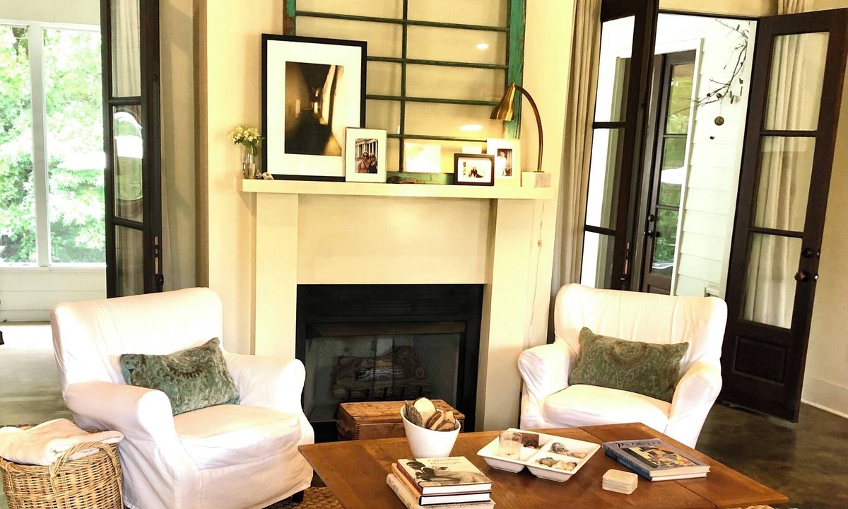 Oxford Cottage | Canterbury Cottage-Charming Home 3 miles from the Square-Sleeps 8