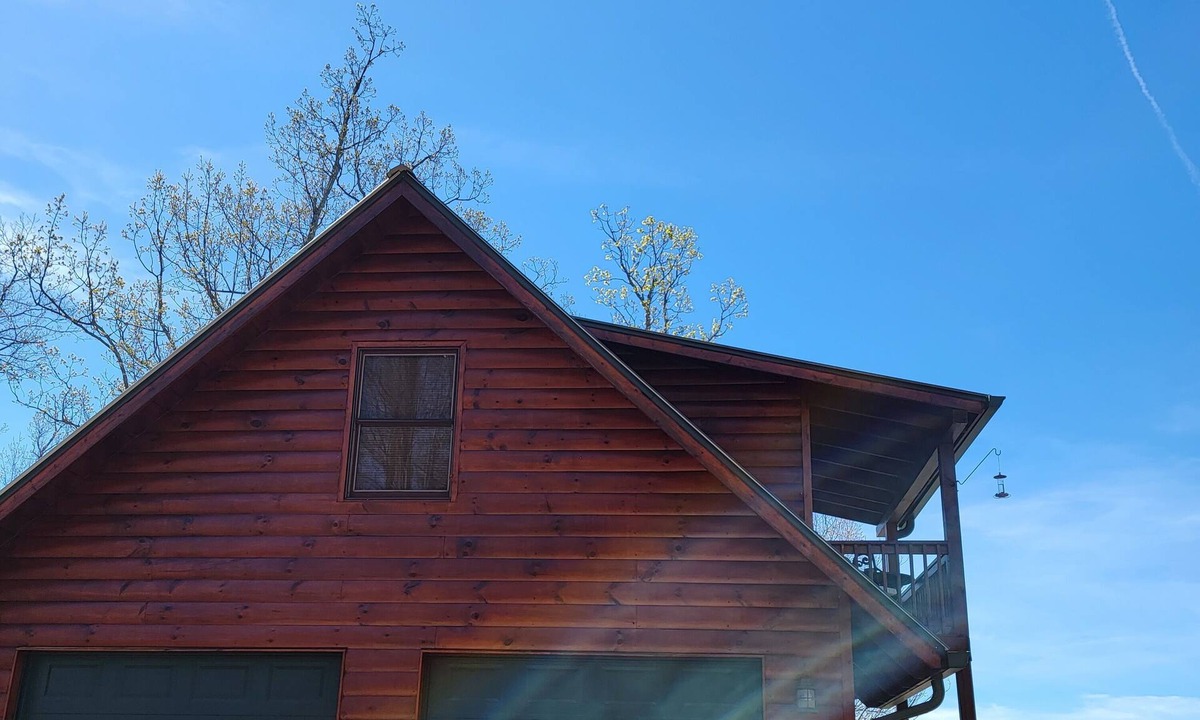Dahlonega Cottage | Carriage Apt with gorgeous mountain sunset view - 6 miles Dahlonega Town Square