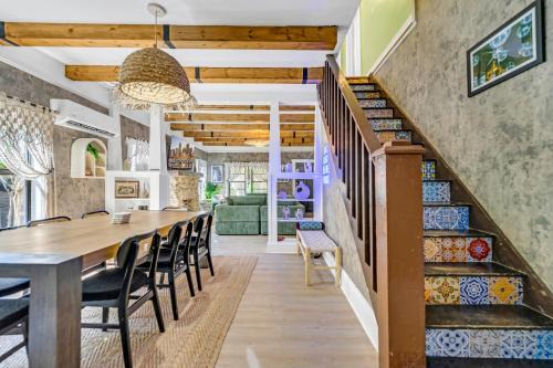 East Little Havana Villa | Casa Alaïa West Brickell Sleeps 20 Pool&Spa