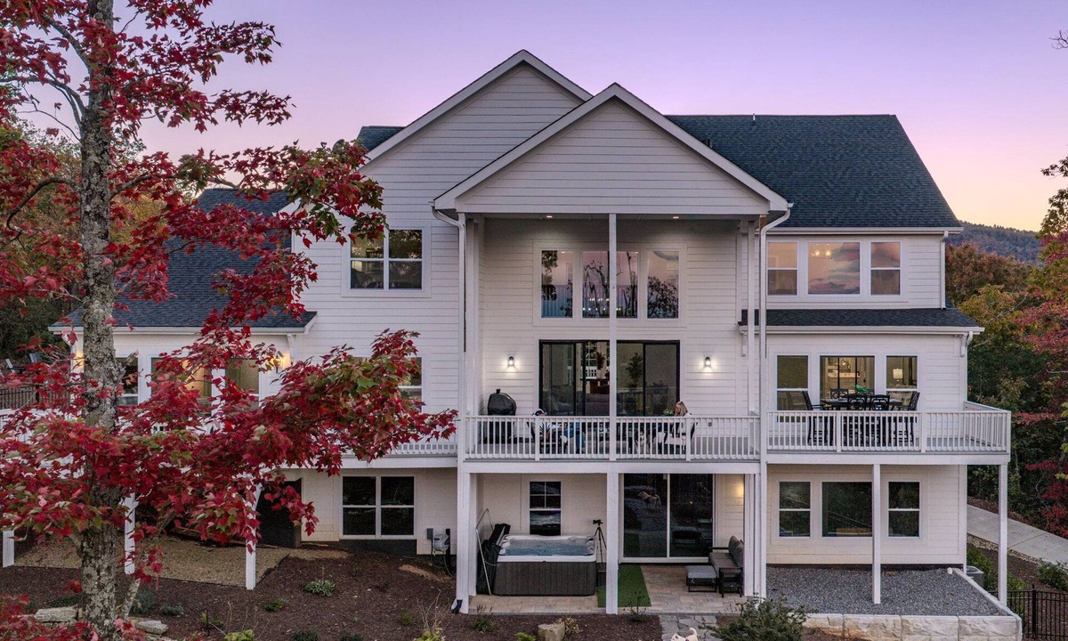 Black Mountain House | Catawba Falls Manor | Luxury, Hot Tub, Pets EV Charger & Mountain Views!