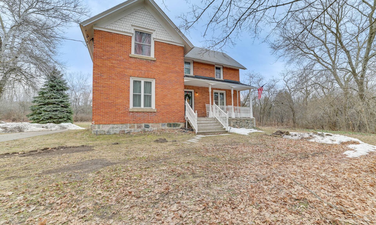 East Jordan House | ‘Cedar Creek Guesthouse’ 3 Mi to Lake Charlevoix