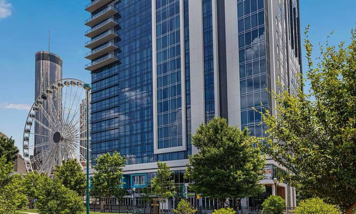 South Downtown Resort | Centennial Park - Atlanta, Georgia. 3 Bedroom Condo.