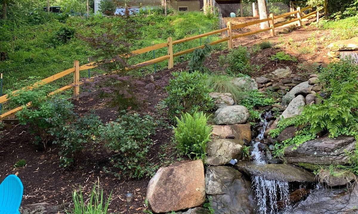 Swannanoa Ski Chalet | Chalet style home just outside Asheville and Black Mountain