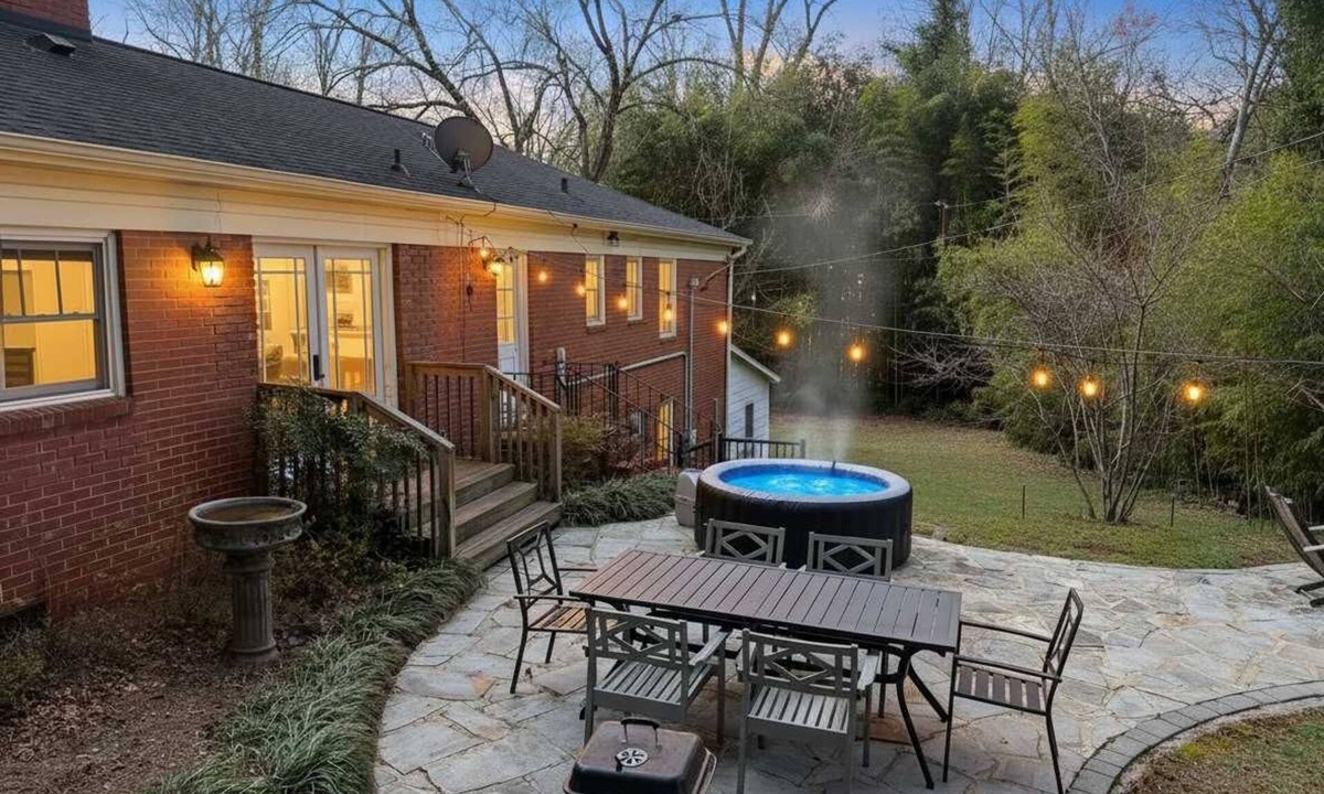 Ashbrook - Clawson Village House | Charm of SouthPark - 5 Bedrooms - 1 of a Kind Lot!