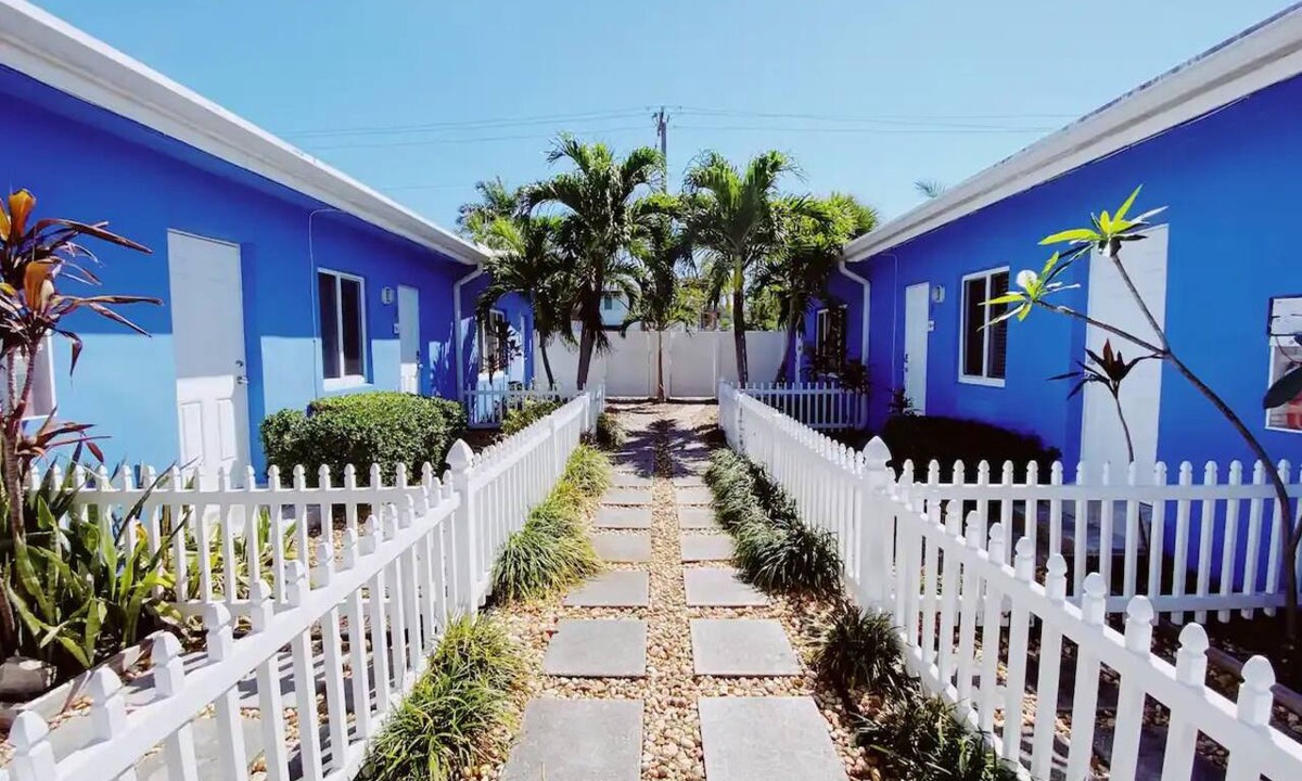 East Fort Lauderdale Apartment | Charming 1-Bedroom Apt w/Pool Access in Victoria Park – Minutes from Las Olas