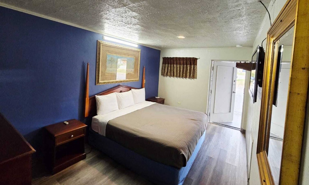Rockingham Hotel | Chek Inn Motel Rockingham NC