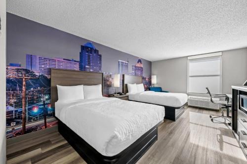 Archdale Hotel | Clarion Pointe I-85 High Point - Archdale