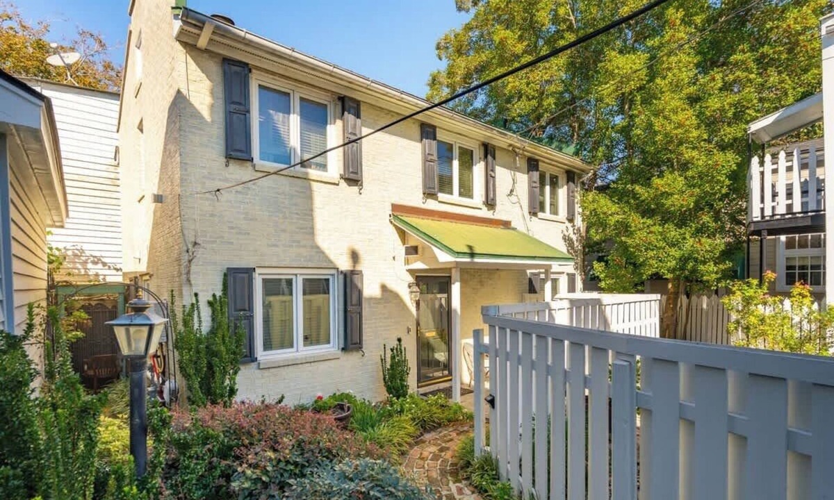 Harleston Village House | Classic Charleston Home Steps From King St