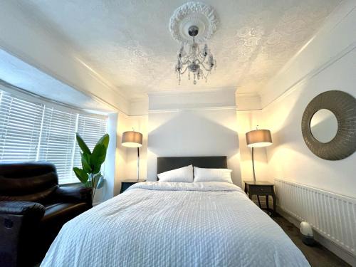 Hartlepool Apartment | Coastal Comforts