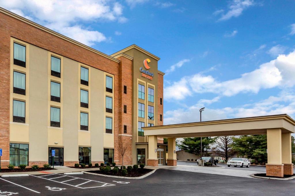 Bowling Green Hotel | Comfort Suites Bowling Green Southeast