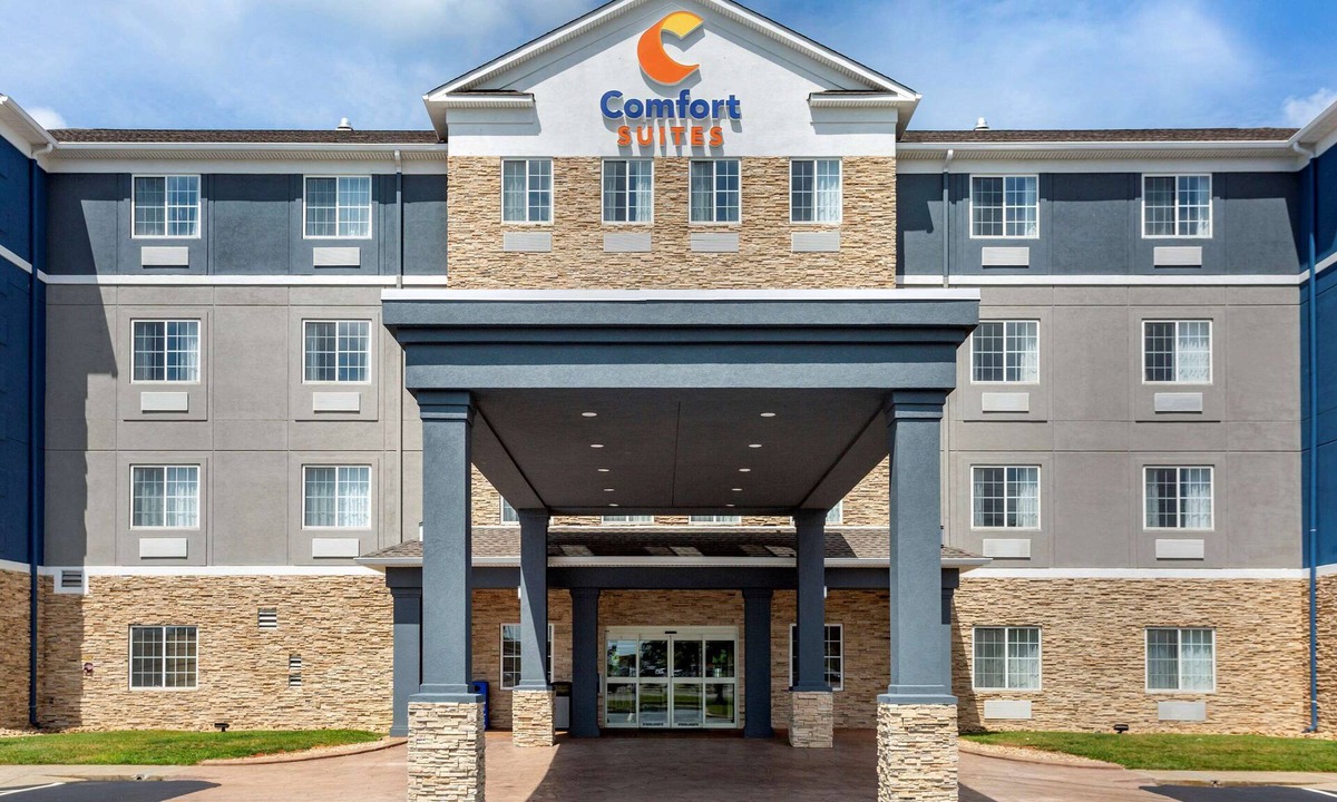 Clarksville Hotel | Comfort Suites Clarksville near Governors Square Mall