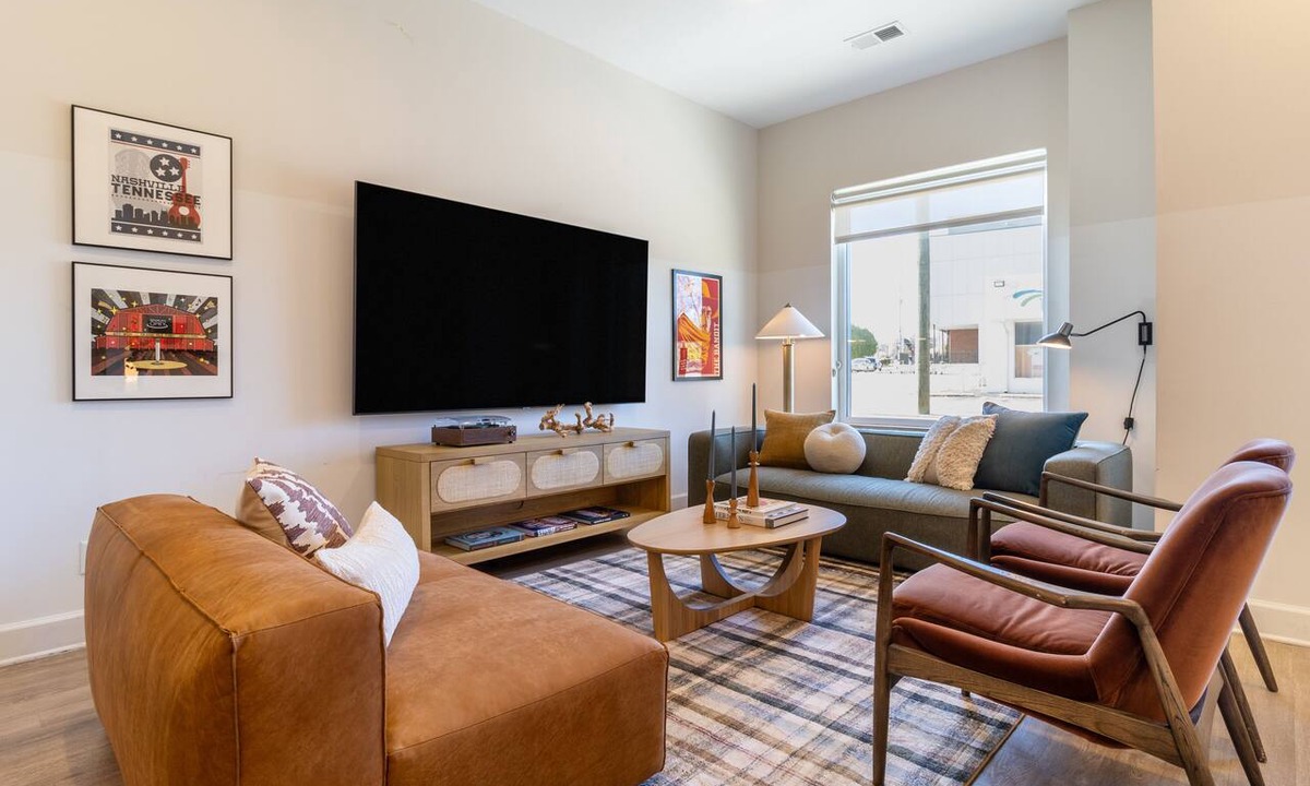 Buena Vista Apartment | Conway 104 - AvantStay | Private Balcony in the Heart of Downtown Nashville