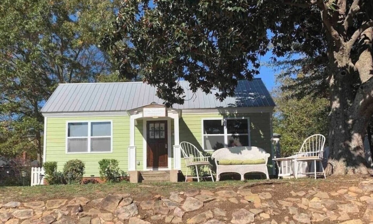 Fort Payne Apartment | Cottage # 2 in Fort Payne