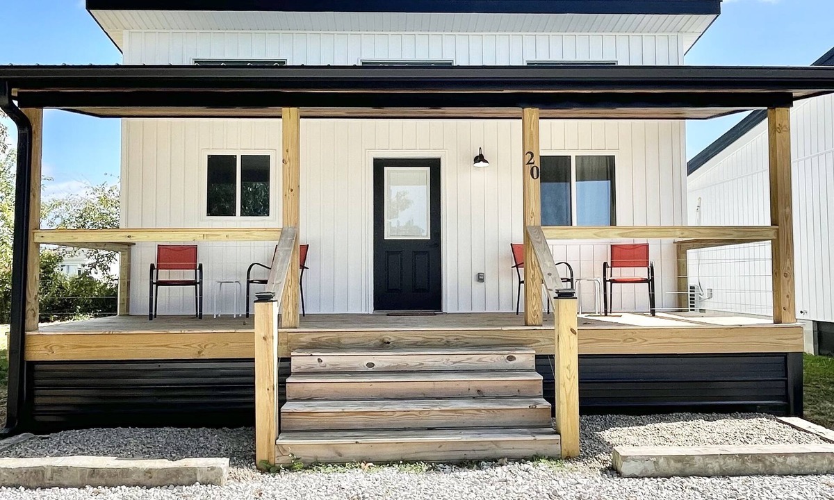 Farmers Cottage | Cottage at Cave Run