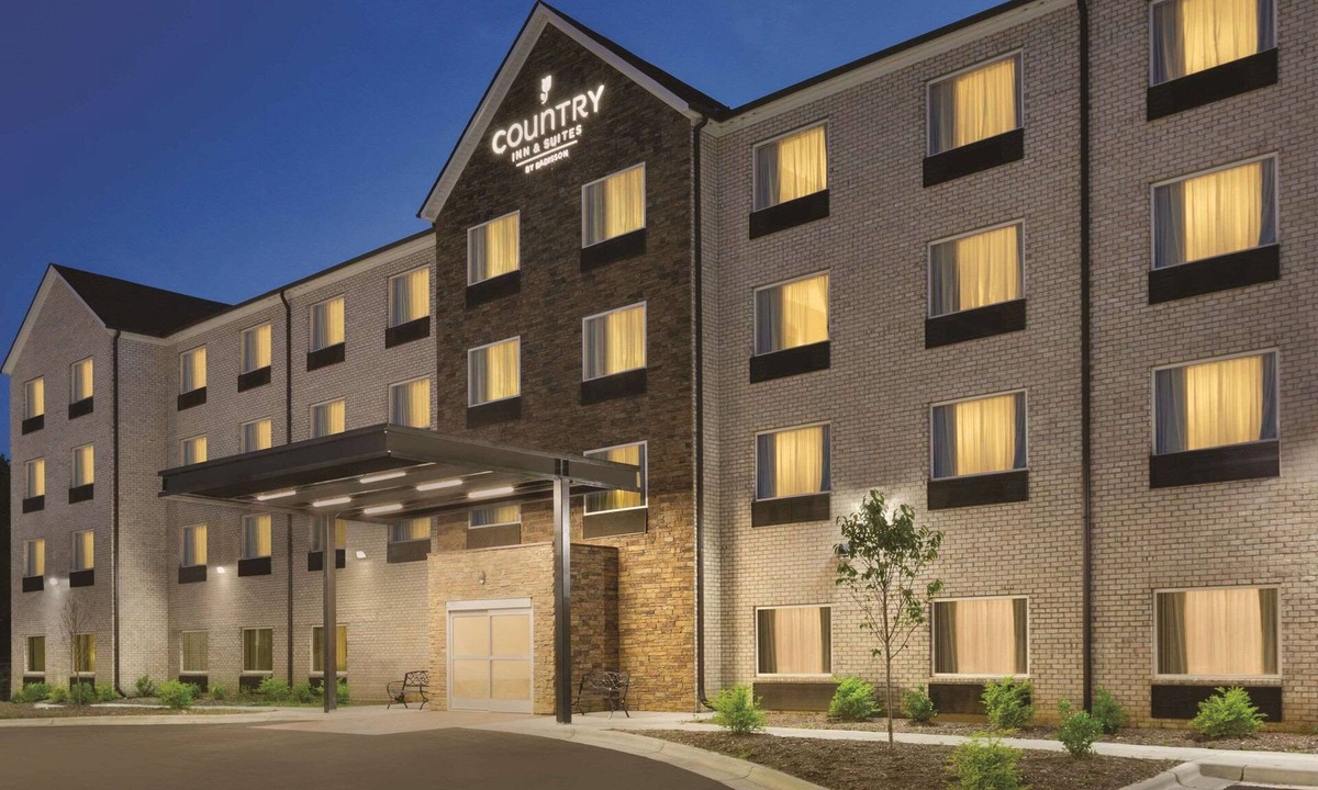Greensboro Hotel | Country Inn & Suites by Radisson, Greensboro, NC