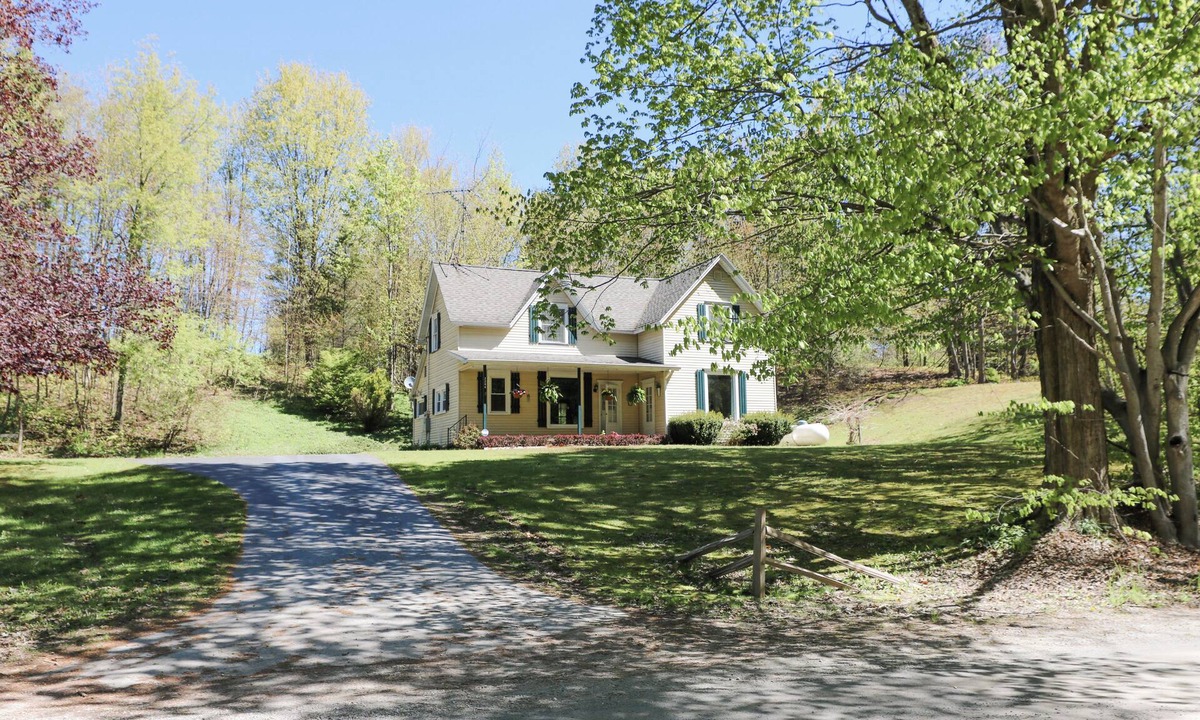 Shelby Other | Country Oasis 4-bedroom farmhouse in tranquil Shelby with cozy charm