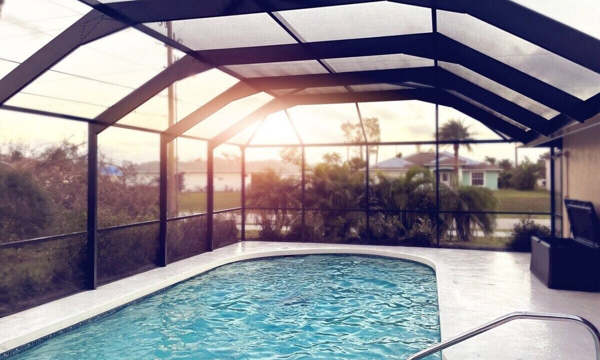 Englewood East House | Covered Heated Pool Included! Only 12 Min Drive to Beach!