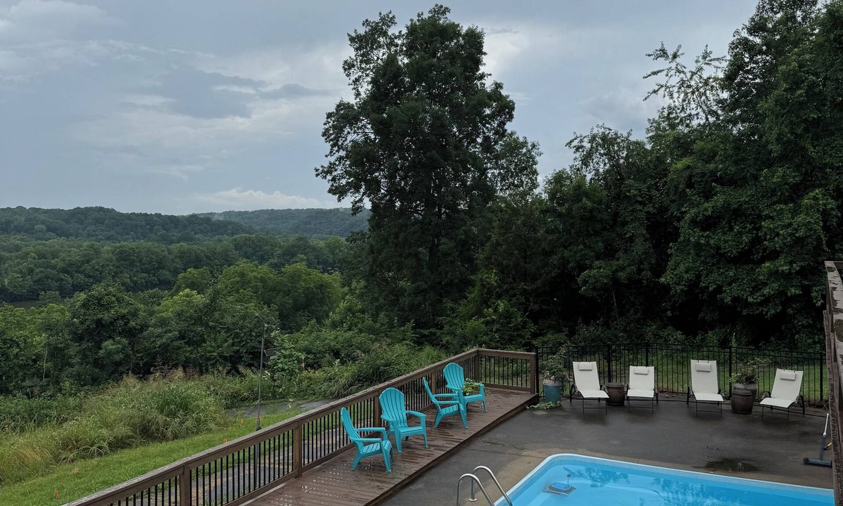 Cheatham County Apartment | Cozy 1-bedroom apartment on the river at Cheatham Dam