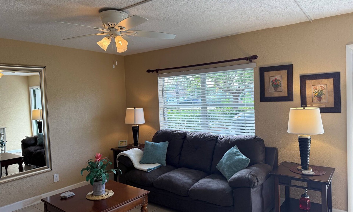 Delray Beach Apartment | Cozy 1-bedroom apt. in charming Downtown Delray Beach two blocks from Atlantic