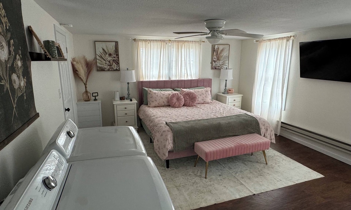 Farmington House | Cozy 1-bedroom house with AC and WiFi in charming Farmington