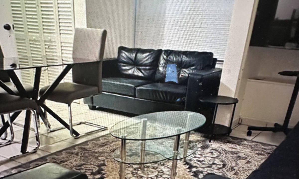 Surfside Apartment | Cozy 1-bedroom , Vacation Paradise, Steps to the Beach
