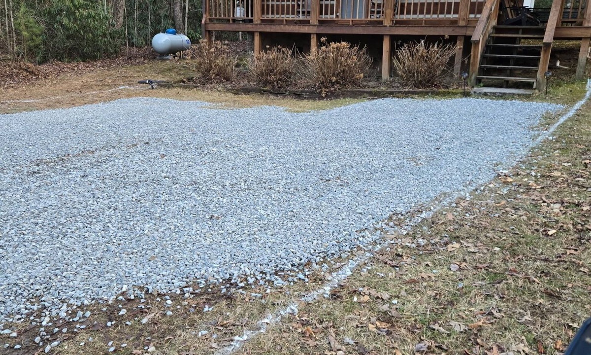Cosby Cabin | Cozy 2-bedroom cabin in peaceful Cosby with AC