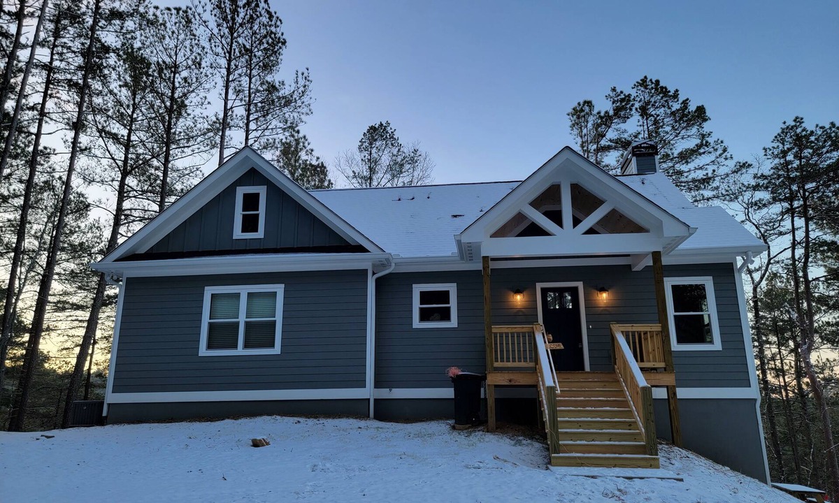 Ellijay Cottage | Cozy 4-bedroom cottage in tranquil Ellijay