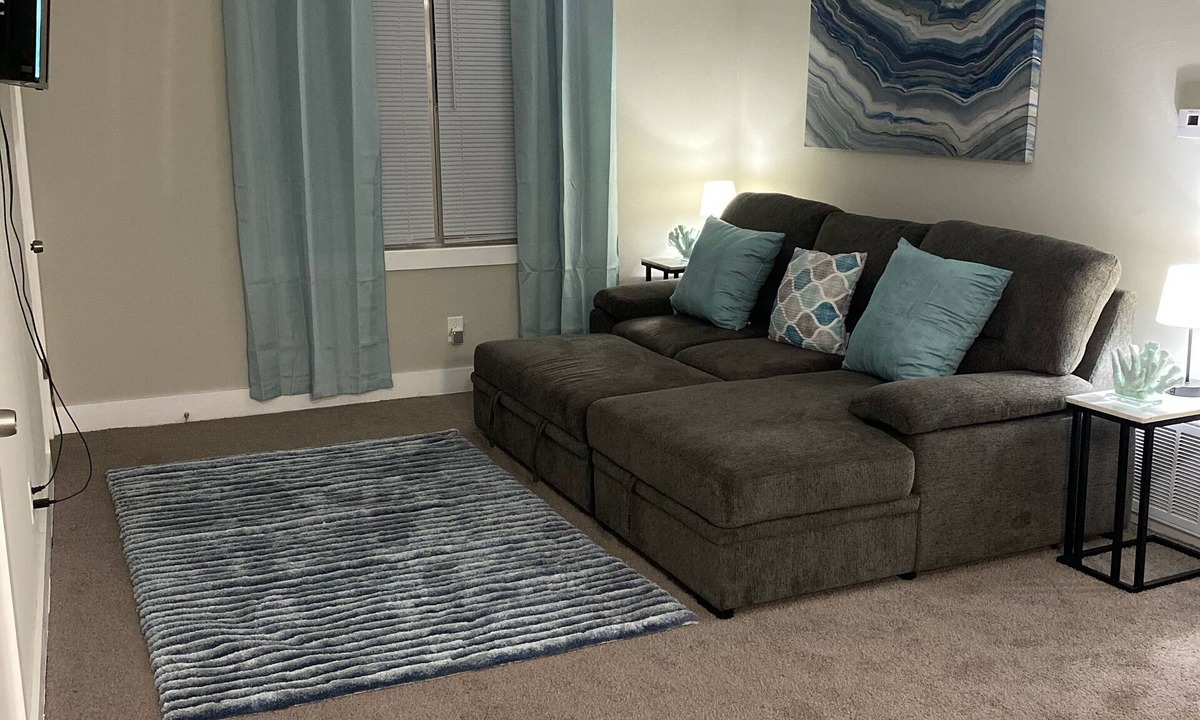 South Tuxedo Park Apartment | Cozy and Appealing Apartment in Heart of Buckhead