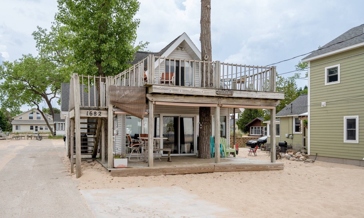 Bluffton Cottage | Cozy Beach Cottage w/Amazing Lake Views, Beach