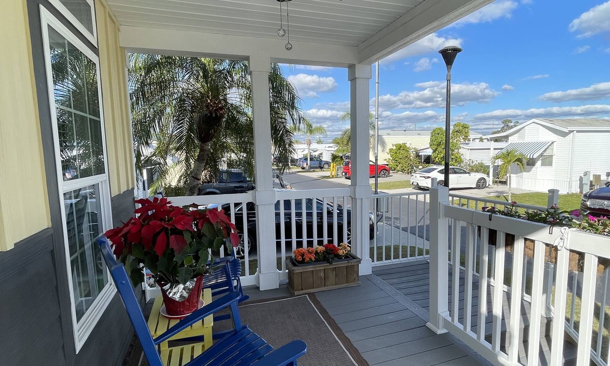 North Naples Cottage | Cozy Cottage Vacation is ready Just for YOU