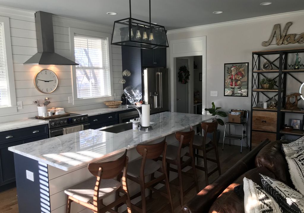 Woodbine House | Cozy farmhouse less than five miles from Broadway