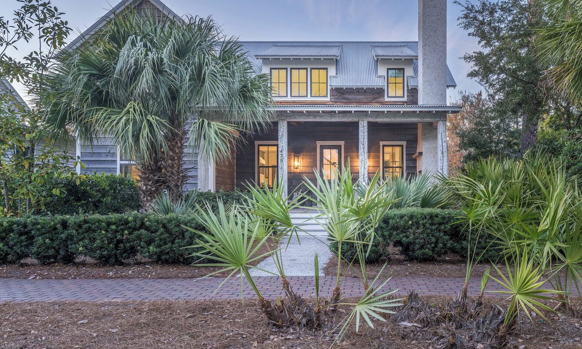 Palmetto Bluff House | Cozy Fireplace on the Porch + Bunk Room, Close to Moreland Treehouse