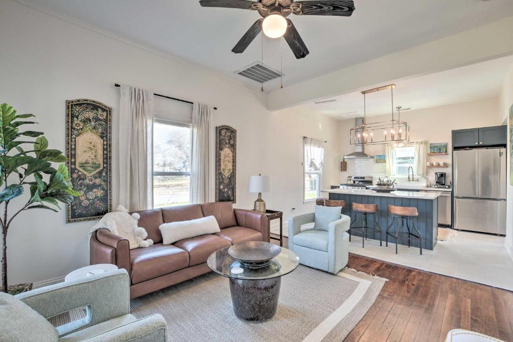 Dunean House | Cozy Home in Historic Area ~ 2 Mi to Main St!
