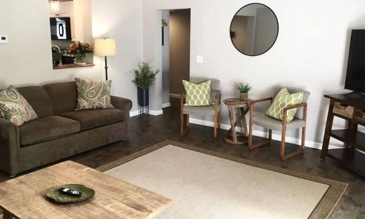 Park Ridge House | Cozy home near Beautiful Iverson Park and Golf