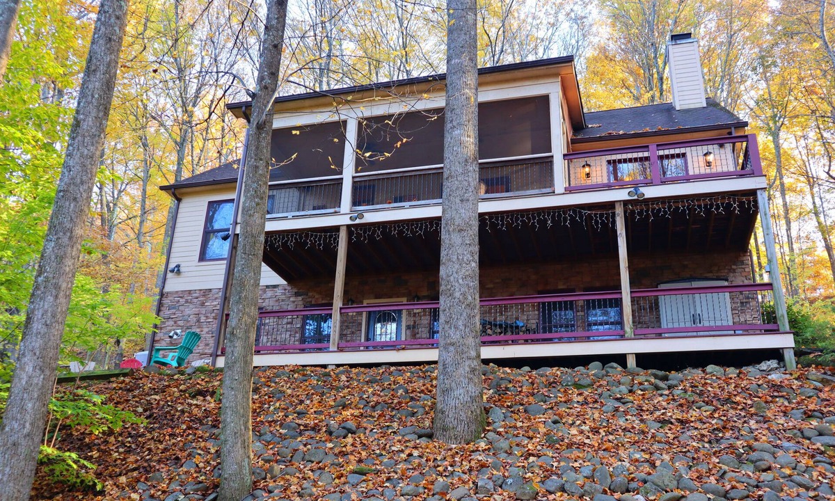Faber Cabin | Cozy Modern Cabin near Wintergreen and Bold Rock