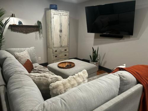 Morrow House | Cozy-modern-home-15-min-from-Atl airport