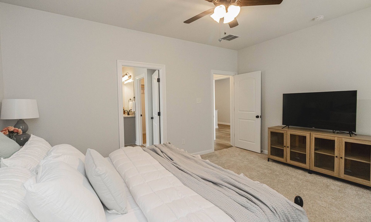 Milton House | Cozy NEW Home in the Heart of Lafayette!