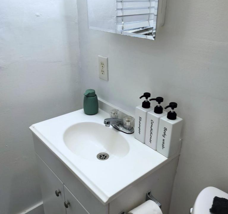 Parkside Apartment | Cozy studio in Hollywood 101 - 1