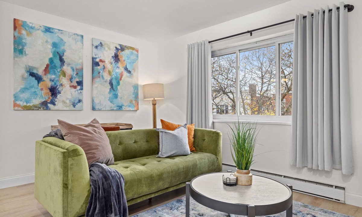 Tower Grove East Apartment | ✰ Cozy Tower Grove Apt near SLU - Foundry - Downtown STL ✰