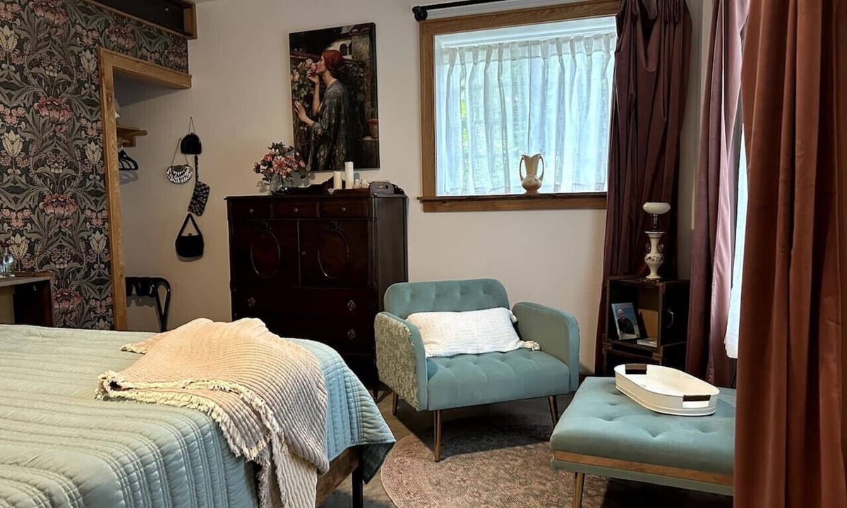 Hermann Apartment | Cozy Wooded Retreat 3 minutes from Hermann ~ Nature`s Nook