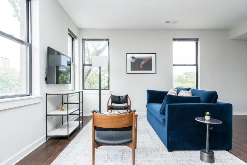 Music Row Apartment | CozySuites Music Row Stunning 2BR in Nashville! 35