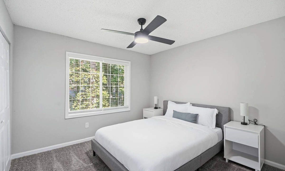 Marietta Apartment | Crest at East Cobb 1828 Peaceful, Roomy 2Bd 2Bt