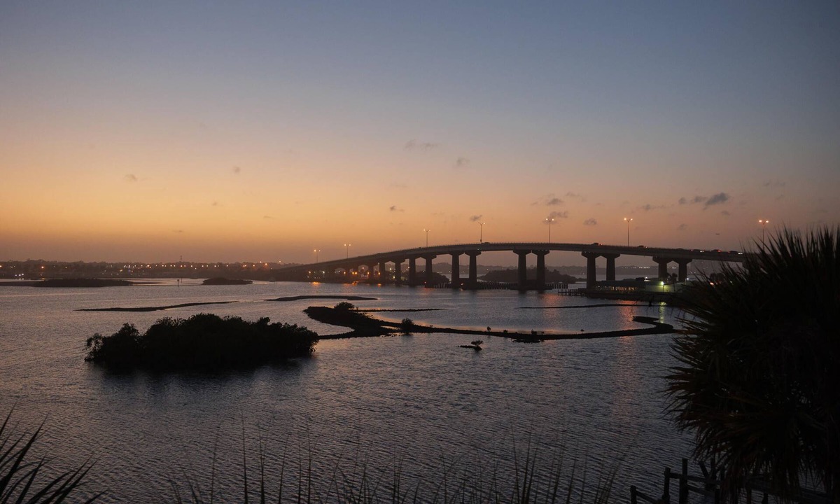 Port Orange Condo | Daytona Beach Luxury Waterfront Retreat 103