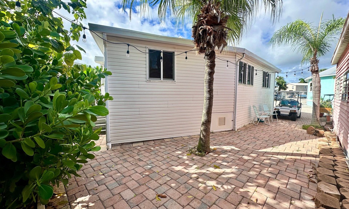Nettles Island House | Destiny's Drive 2-bedroom, 1-bath beach home