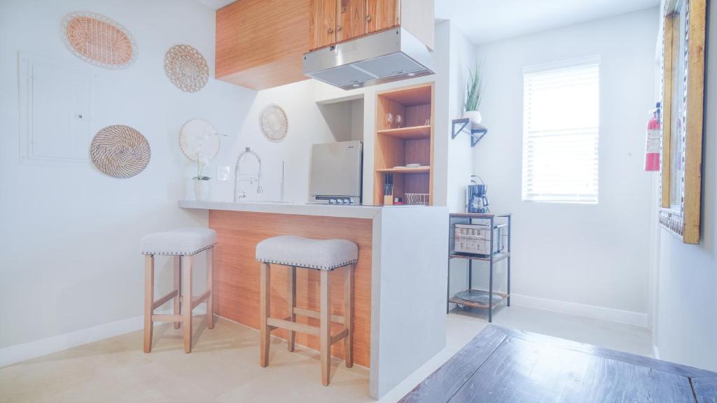 East Little Havana Apartment | Discover the Wonders of This Amazing Apartment